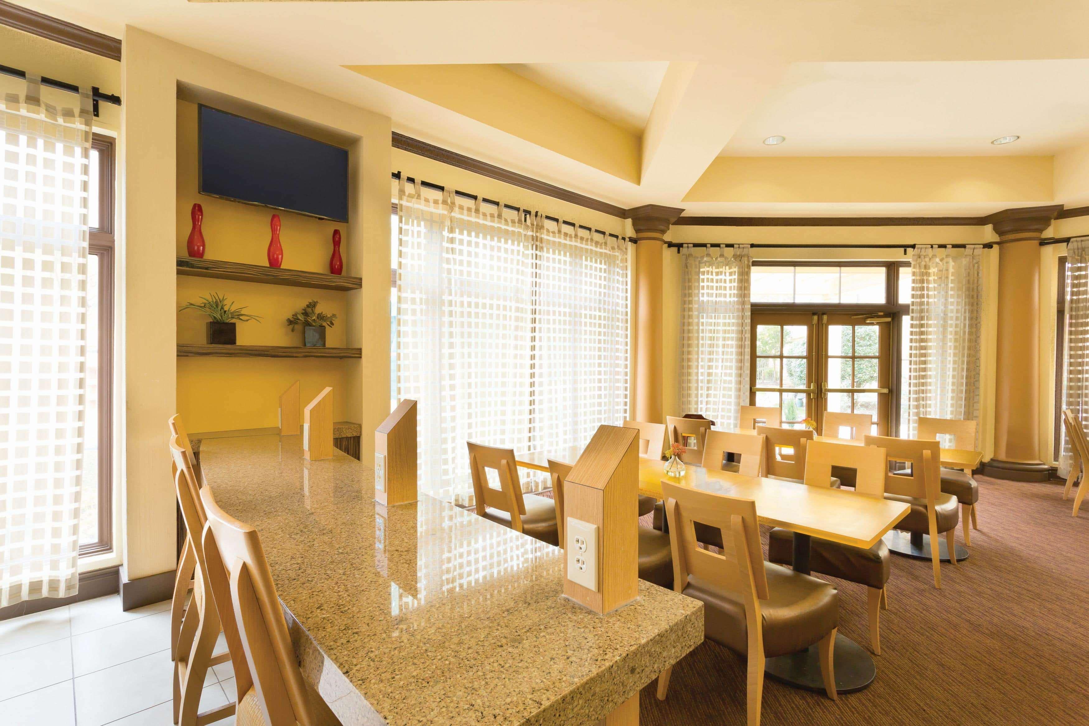 Hotel La Quinta By Wyndham Raleigh/Durham Southpoint Extérieur photo