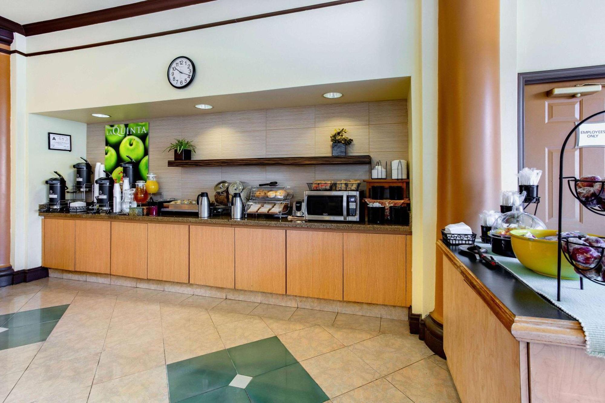 Hotel La Quinta By Wyndham Raleigh/Durham Southpoint Extérieur photo