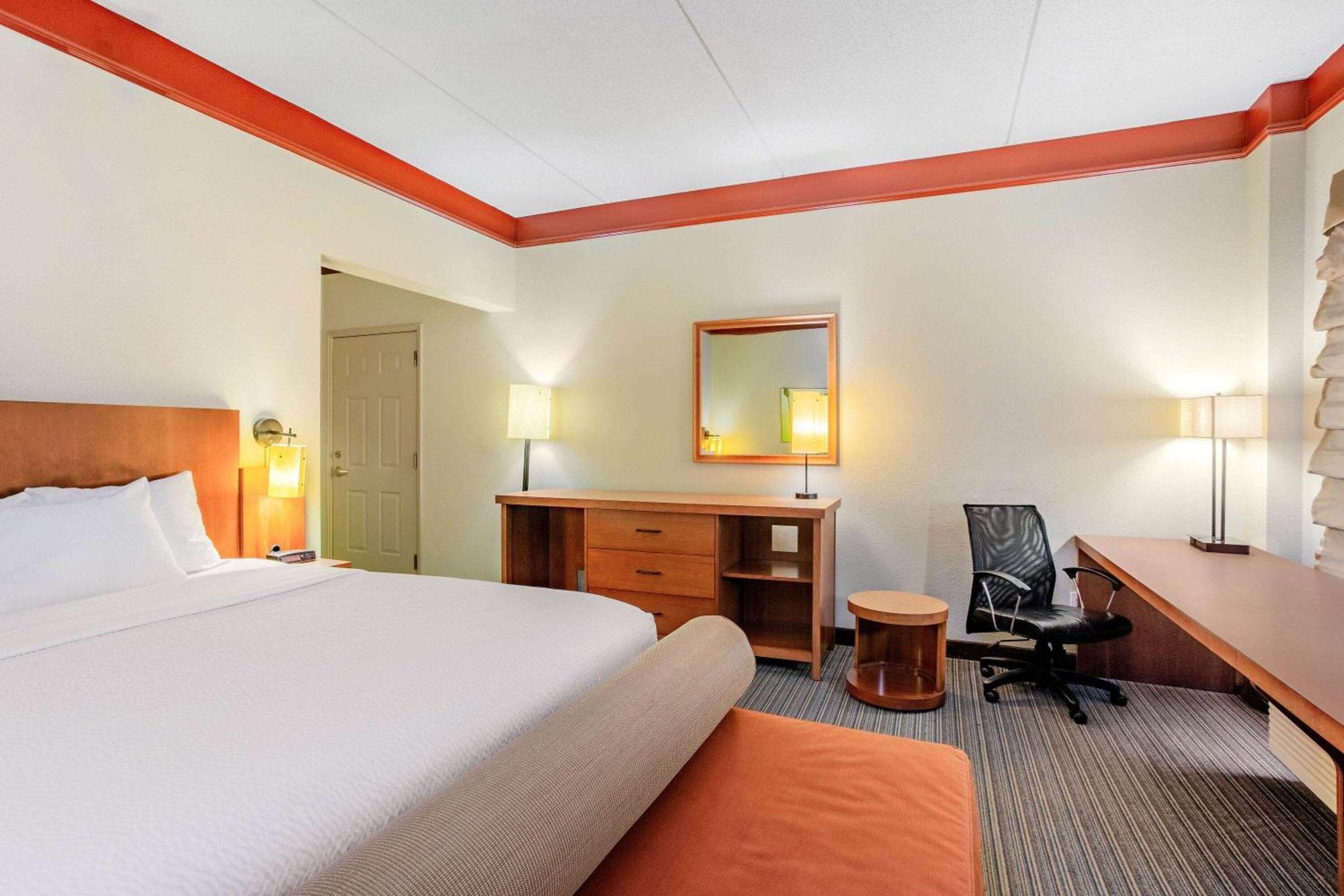 Hotel La Quinta By Wyndham Raleigh/Durham Southpoint Extérieur photo
