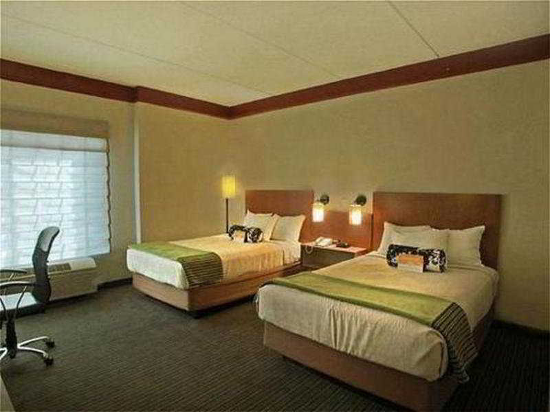 Hotel La Quinta By Wyndham Raleigh/Durham Southpoint Extérieur photo